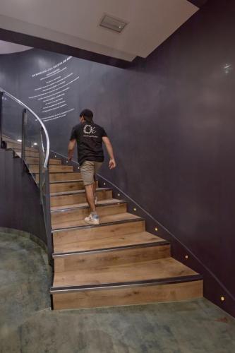 LifeStyle & Arch Taberna BeHer en Pza Ayto. Valencia 16 ·