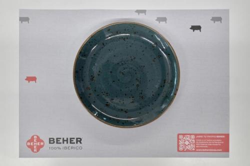 LifeStyle & Arch Taberna BeHer en Pza Ayto. Valencia 16 ·