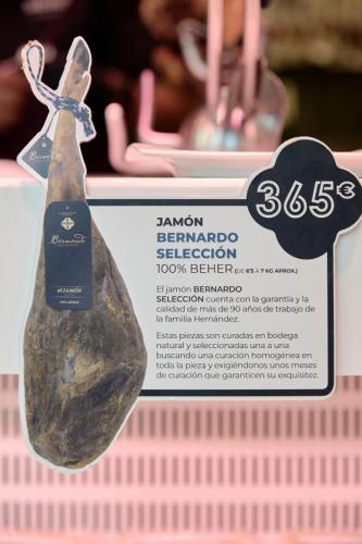 LifeStyle & Arch Taberna BeHer en Pza Ayto. Valencia 16 ·